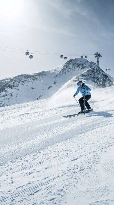 Skifahren am Gletscher in Zell am See-Kaprun  | © Kitzsteinhorn